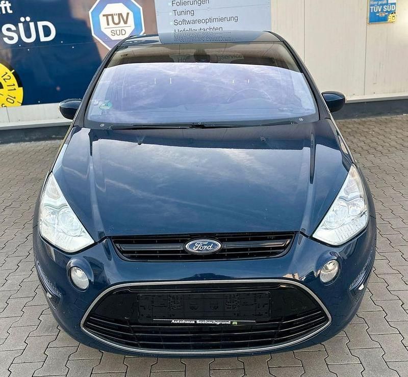 Gebraucht Ford S-MAX Titanium 116 PS (85 kW) 2011 Blau Van / Kleinbus