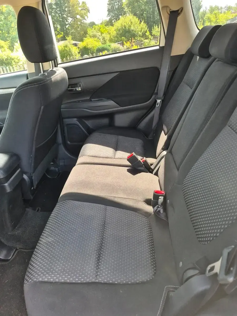 Gebraucht Mitsubishi Outlander 150 PS (110 kW) 2017 Weiß SUV
