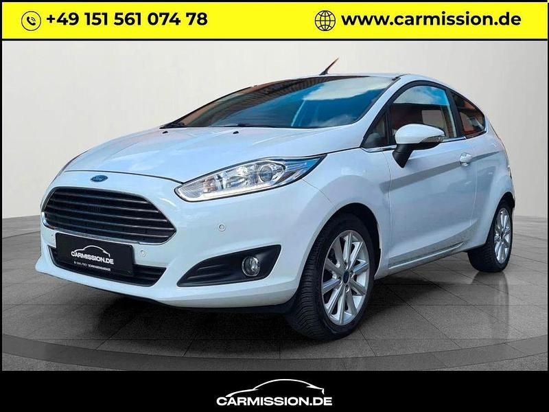 Weiß Gebraucht 2017 Ford Fiesta Titanium Kleinwagen | 6.790 € (Superpreis) - Bild 1/4