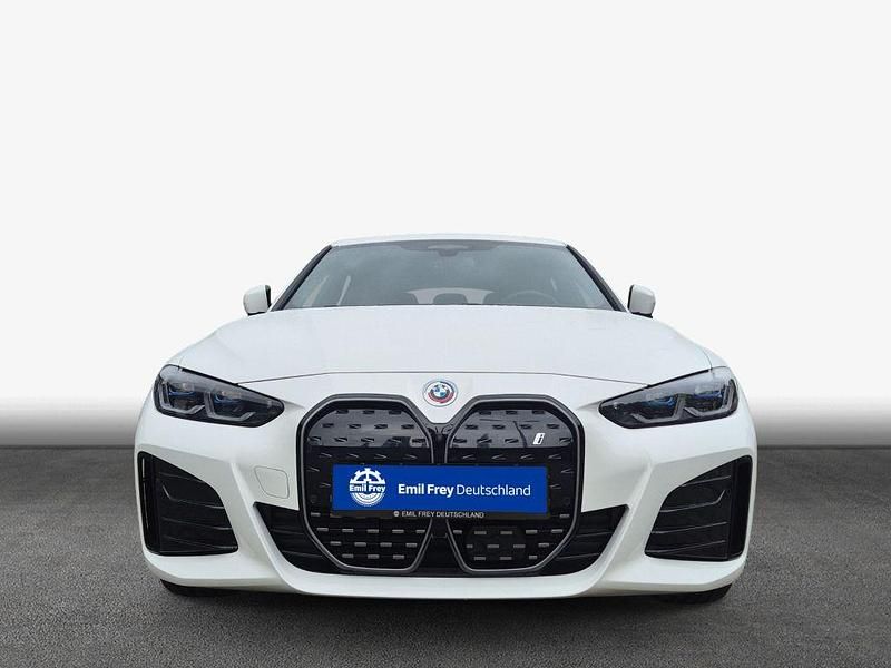 Gebraucht BMW i4 Performance 250 kW (340 PS) 2023 Alpinweiß Limousine
