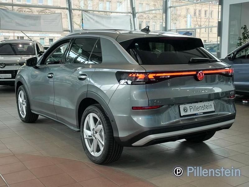 Neu VW T-Roc Style 150 PS (110 kW) 2026 Grau SUV
