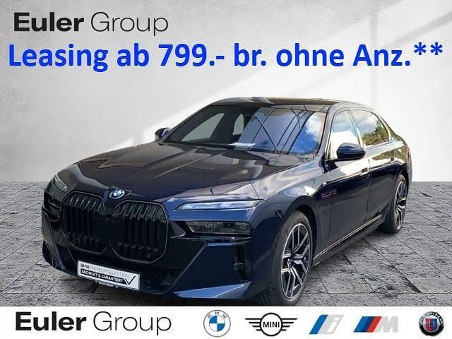 Blau Gebraucht 2024 BMW i7 Sport Line Limousine | 105.990 € - Bild 1/4