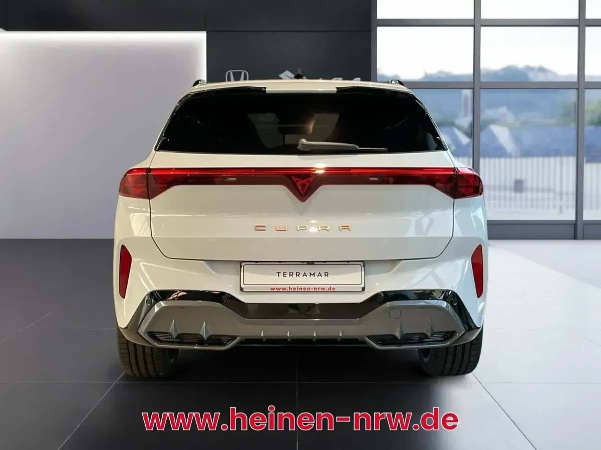 Nouvelle Cupra Terramar 325 ch (239 kW) 2025 Blanc SUV