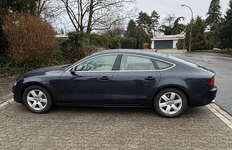Gebraucht Audi A7 Ambiente 300 PS (220 kW) 2012 Blau Limousine