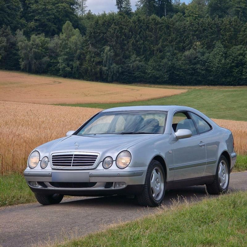 Gebraucht Mercedes CLK320 218 PS (160 kW) 1998 Silber Coupé