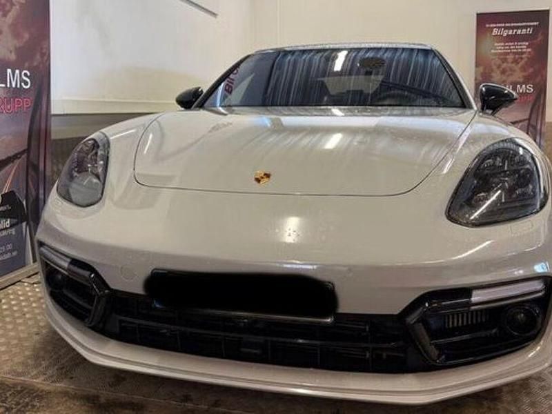 Gebraucht Porsche Panamera Sport Turismo 460 PS (338 kW) 2019 Carraraweiß Kombi