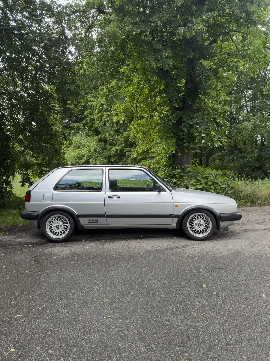 Gebraucht VW Golf II 55 PS (40 kW) 1991 Silber Kleinwagen