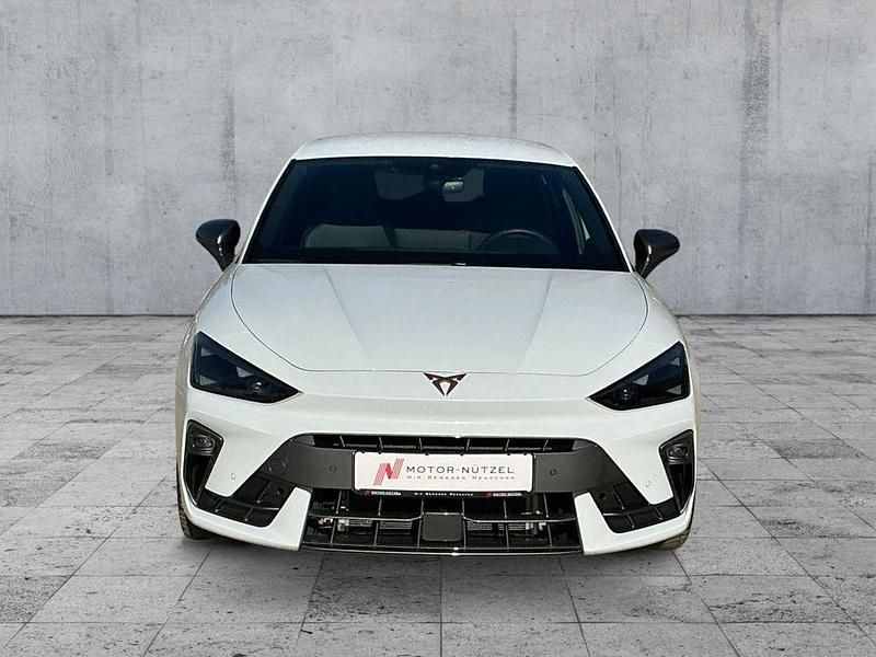Gebraucht Cupra Leon 150 PS (110 kW) 2025 "nevada" weiss Limousine