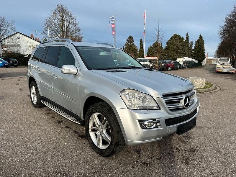 Gebraucht Mercedes GL320 224 PS (164 kW) 2008 Silber SUV