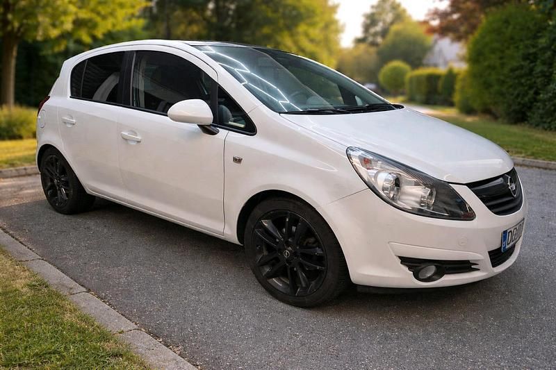Gebraucht Opel Corsa 87 PS (63 kW) 2011 Kleinwagen