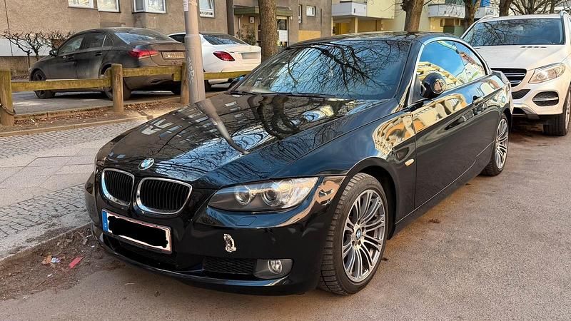 Gebraucht BMW 320 Cabriolet 170 PS (125 kW) 2007 Schwarz Cabrio