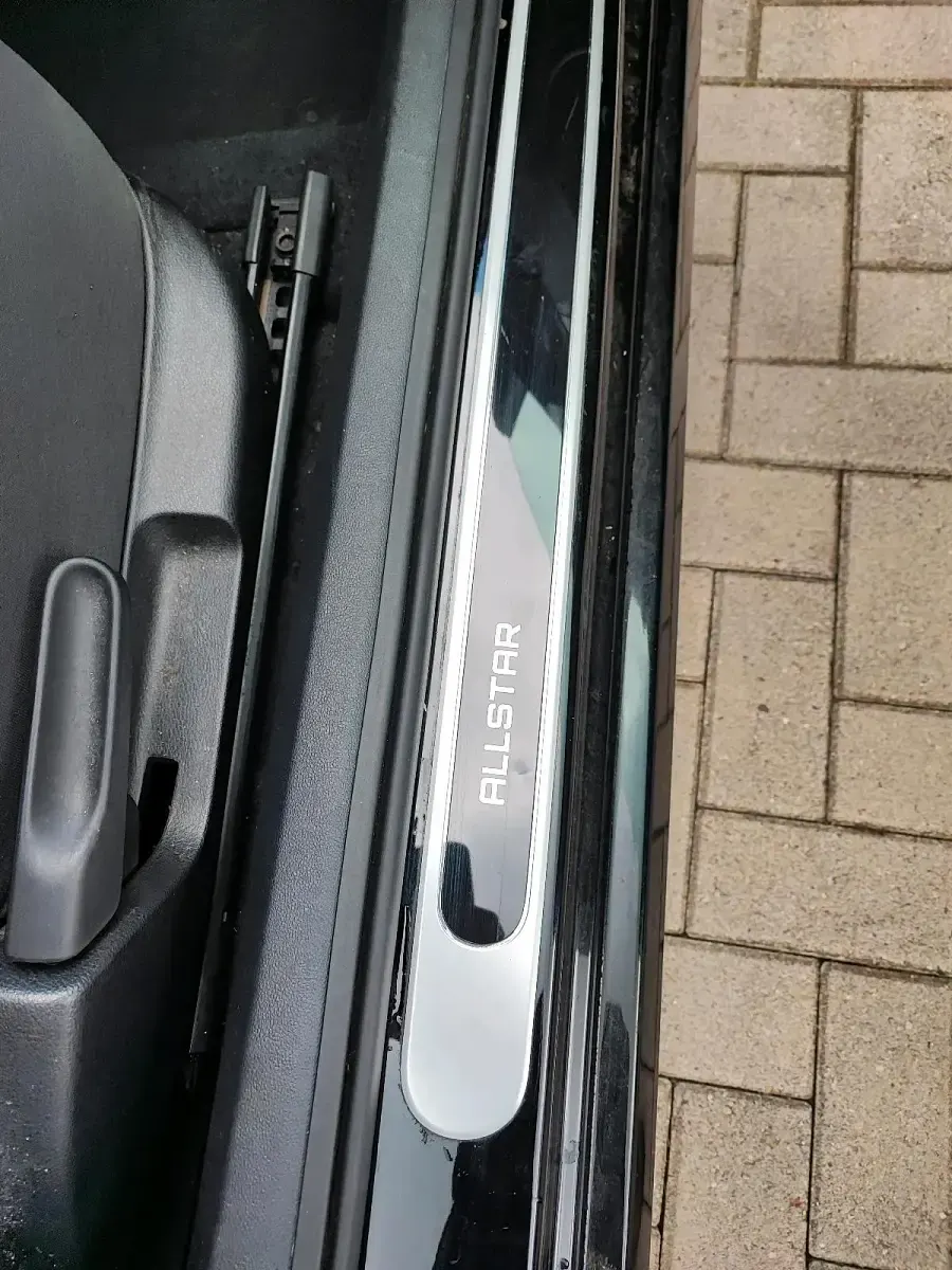 Gebraucht VW Beetle Allstar 120 PS (88 kW) 2016 Schwarz Kleinwagen