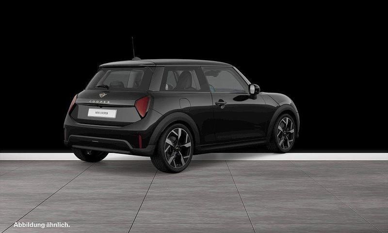 Gebraucht Mini Cooper Classic 156 PS (114 kW) 2024 Schwarz Kleinwagen
