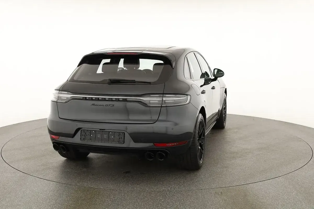 Gebraucht Porsche Macan GTS 381 PS (280 kW) 2021 Vulkangrau metallic SUV