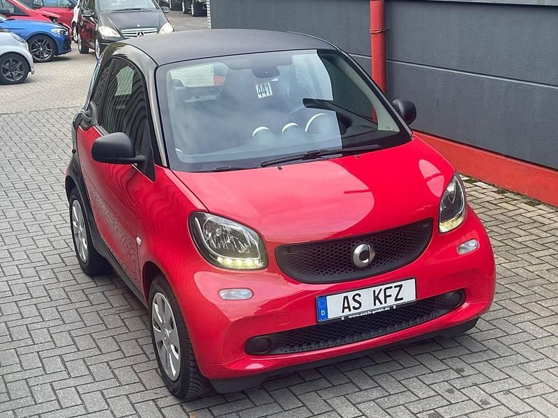 Gebraucht Smart ForTwo Coupé 71 PS (52 kW) 2015 Rot Coupé