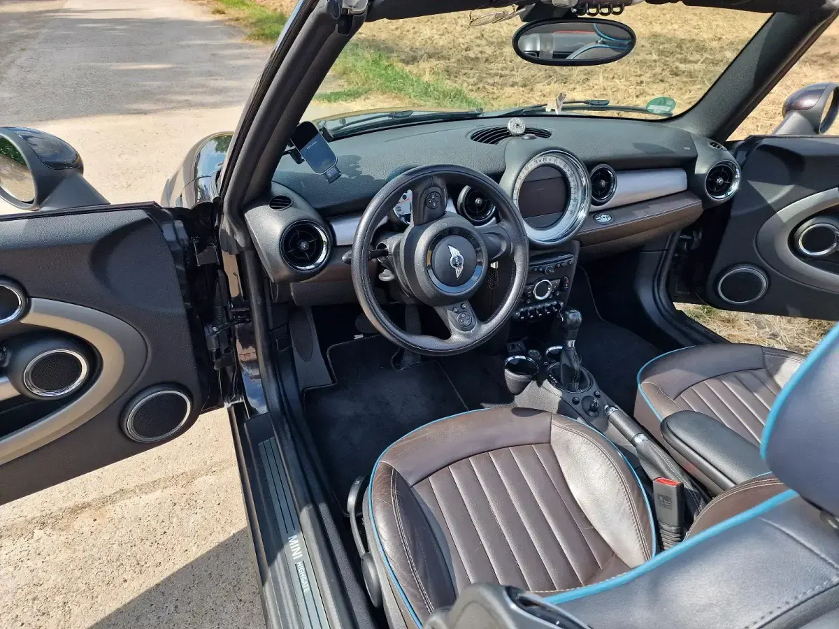 Gebraucht Mini Cooper Cabriolet 122 PS (89 kW) 2014 Braun Cabrio