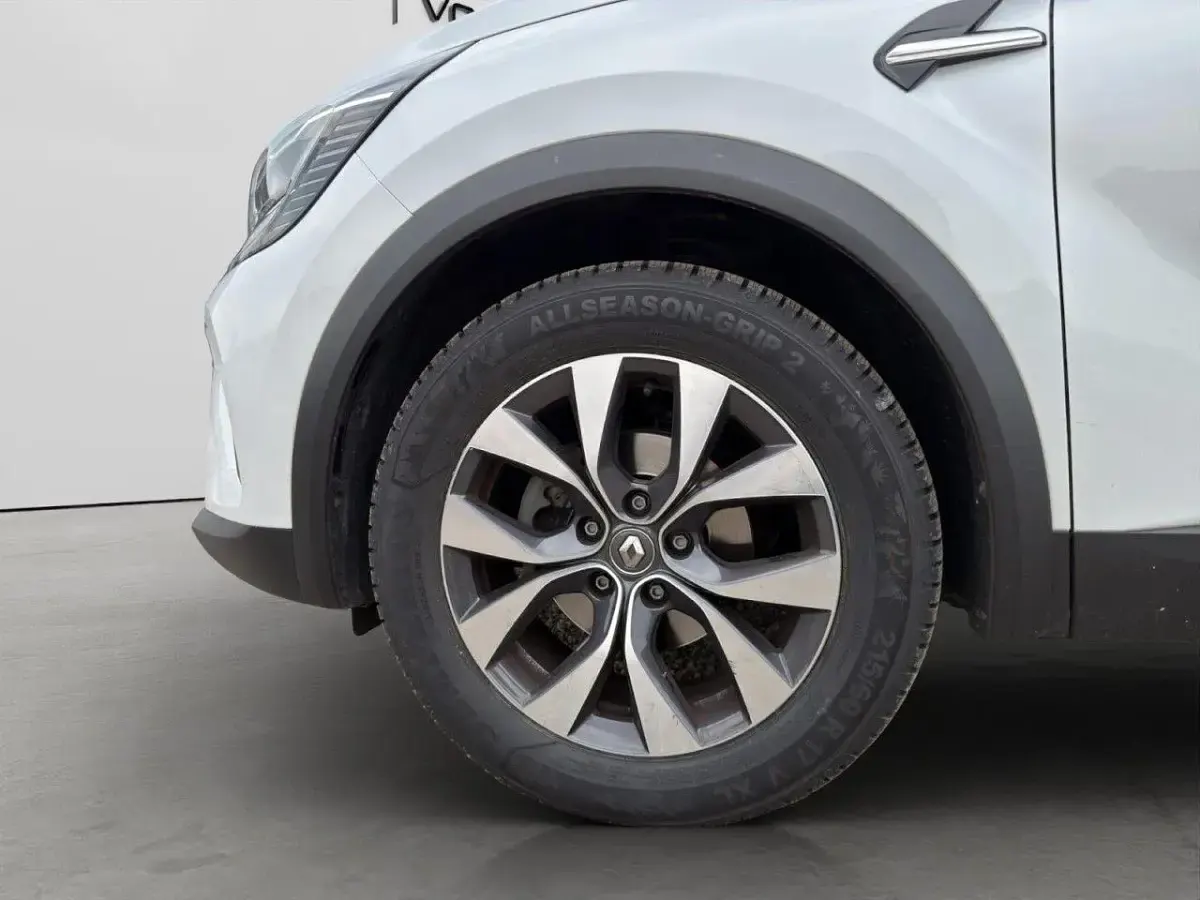 Gebraucht Renault Captur Intens 131 PS (96 kW) 2020 Weiß SUV