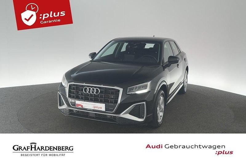 Mythosschwarz metallic Gebraucht 2024 Audi Q2 S-Line SUV | 27.410 € (Guter Preis) - Bild 1/4