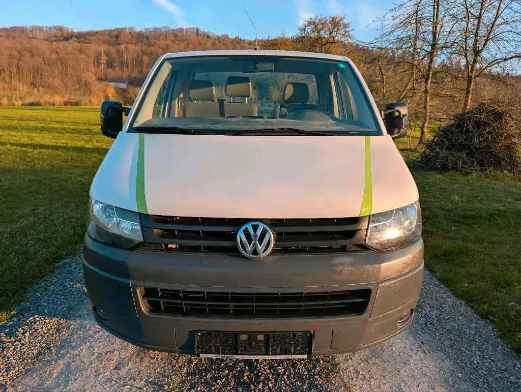 Używany VW T5 140 KM (102 kW) 2010 Biały Van