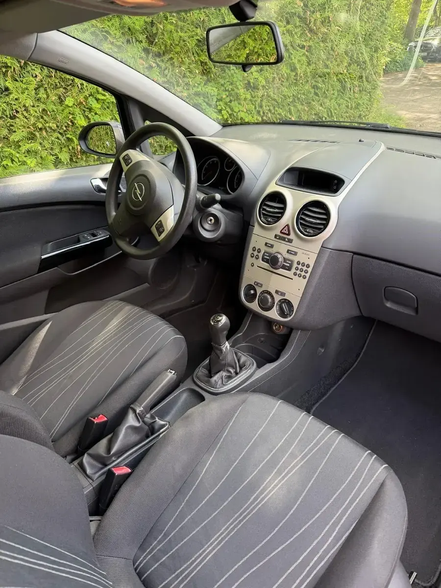 Gebraucht Opel Corsa 59 PS (43 kW) 2006 Blau Kleinwagen