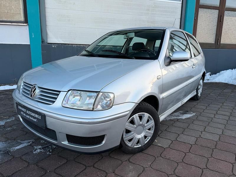 Silber Gebraucht 2000 VW Polo Kleinwagen | 590 € (Guter Preis) - Bild 1/4