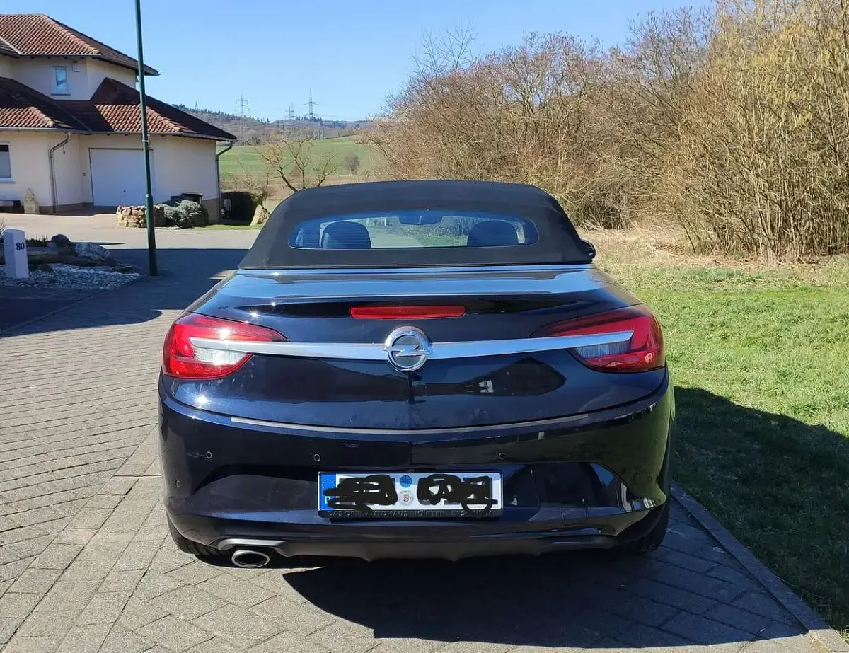Gebraucht Opel Cascada Ultimate 136 PS (100 kW) 2018 Blau Cabrio