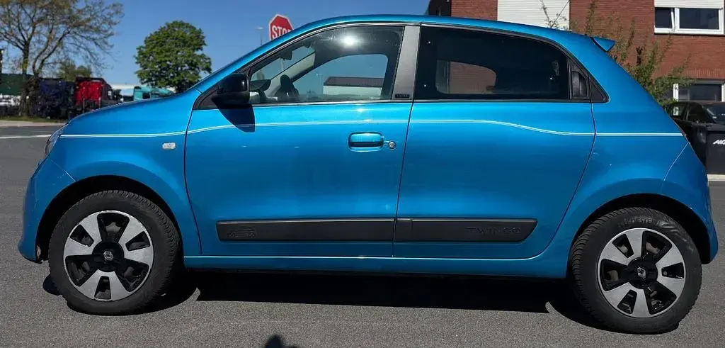 Gebraucht Renault Twingo LIMITED 69 PS (50 kW) 2017 Blau Kleinwagen