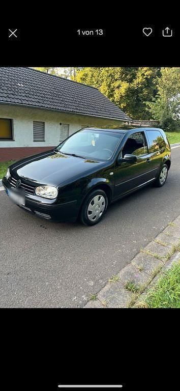 Schwarz Gebraucht 2002 VW Golf Basis Limousine | 900 € (Guter Preis) - Bild 1/4