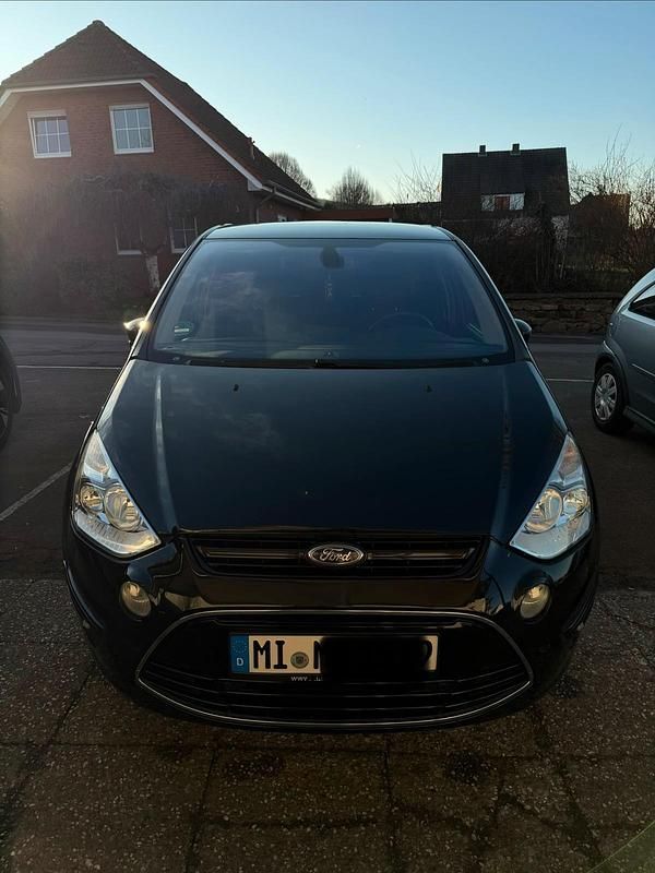 Gebraucht Ford S-MAX S 140 PS (102 kW) 2012 Schwarz Van / Kleinbus
