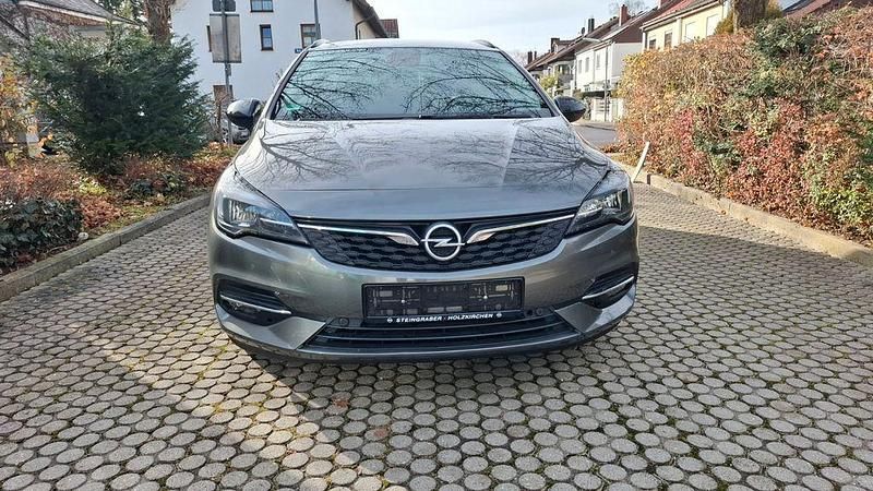 Gebraucht Opel Astra Business Elegance 145 PS (106 kW) 2021 Grau Kombi