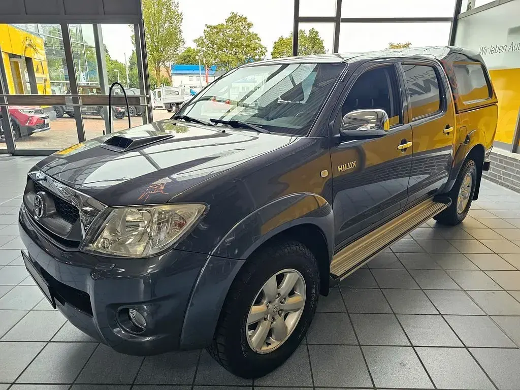 Gebraucht Toyota HiLux Executive 171 PS (125 kW) 2011 Grau Pickup