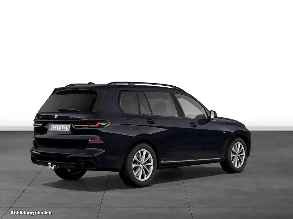 Gebraucht BMW X7 M Sport 340 PS (250 kW) 2025 Schwarz SUV