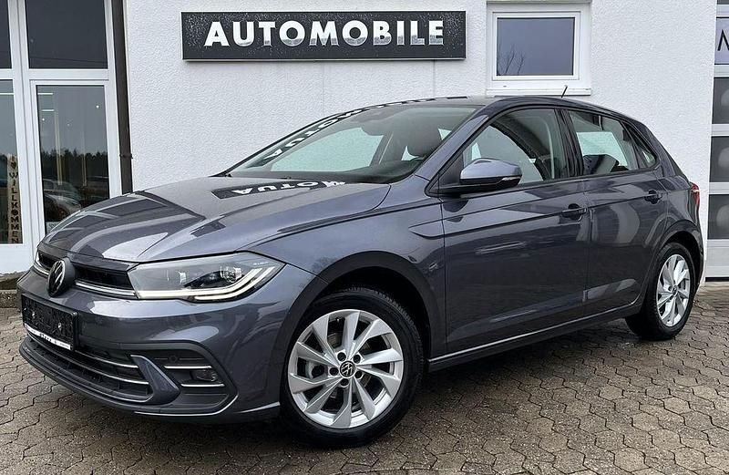 Gebraucht VW Polo Style 95 PS (69 kW) 2022 Grau Limousine