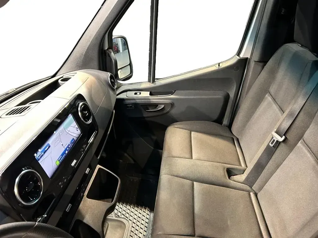 Occasion Mercedes Sprinter 170 ch (125 kW) 2024 Blanc Van