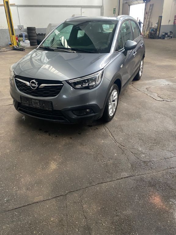 Gebraucht Opel Crossland Edition 131 PS (96 kW) 2017 Grau SUV