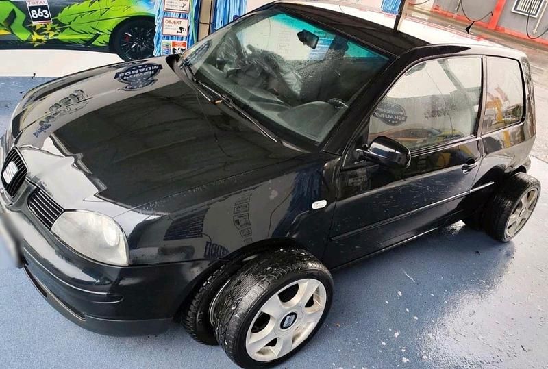 Gebraucht Seat Arosa Stella 60 PS (44 kW) 2003 Schwarz Kleinwagen