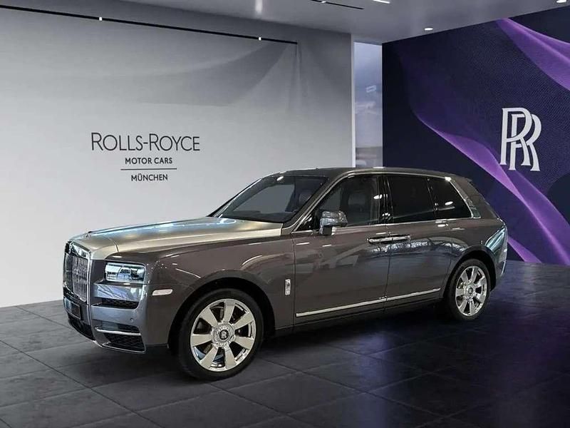 Grau Gebraucht 2019 Rolls Royce Cullinan SUV | 327.250 € - Bild 1/4