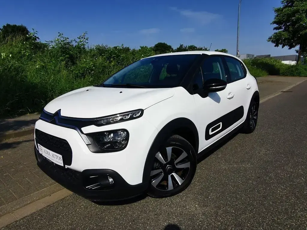 Gebraucht Citroën C3 Shine 110 PS (80 kW) 2020 Weiß Kleinwagen