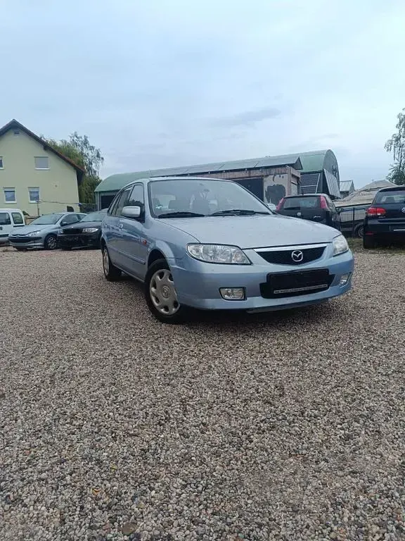 Gebraucht Mazda 323 95 PS (69 kW) 2003 Blau Limousine