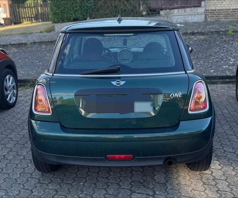 Second-hand Mini ONE 75 CP (55 kW) 2009 Verde Hatchback