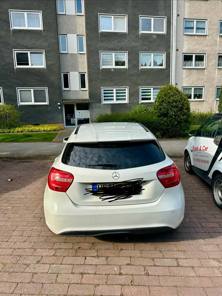 Gebraucht Mercedes A180 122 PS (89 kW) 2013 Weiß Kombi