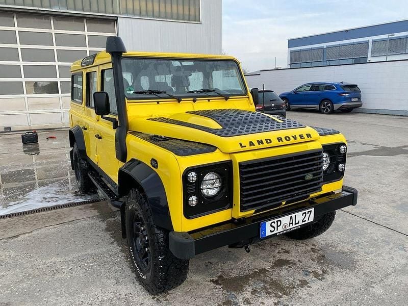 Gebraucht Land Rover Defender 122 PS (89 kW) 2008 Gelb SUV