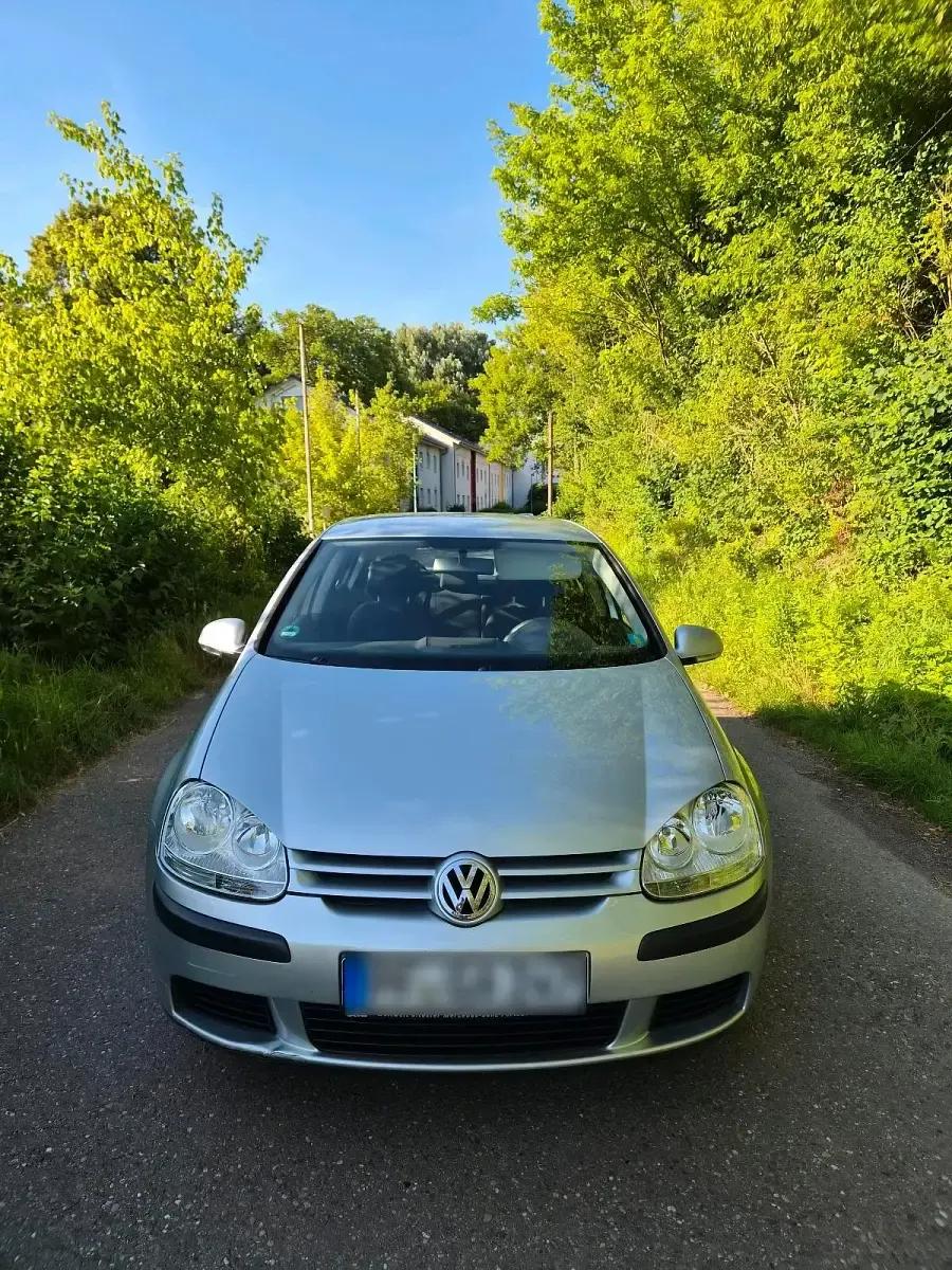 Gebraucht VW Golf IV 105 PS (77 kW) 2004 Silber Limousine