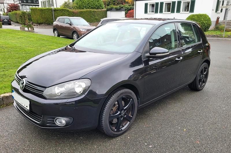 Gebraucht VW Golf VI 160 PS (117 kW) 2010 Schwarz Kleinwagen