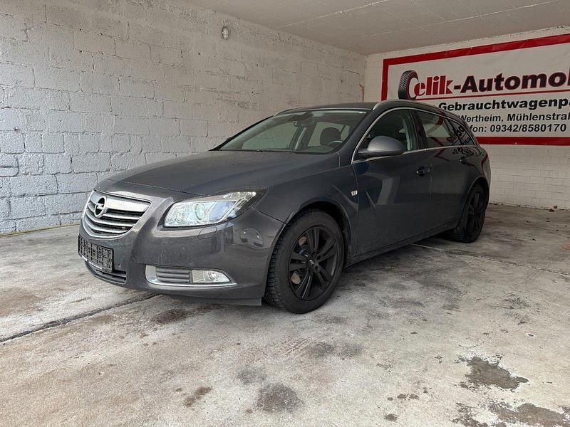 Gebraucht Opel Insignia Edition 160 PS (117 kW) 2013 Grau Kombi