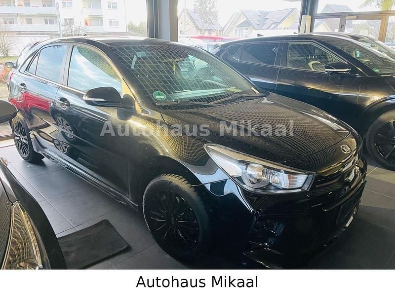 Gebraucht Kia Rio GT-Line 120 PS (88 kW) 2019 Aurora black Limousine