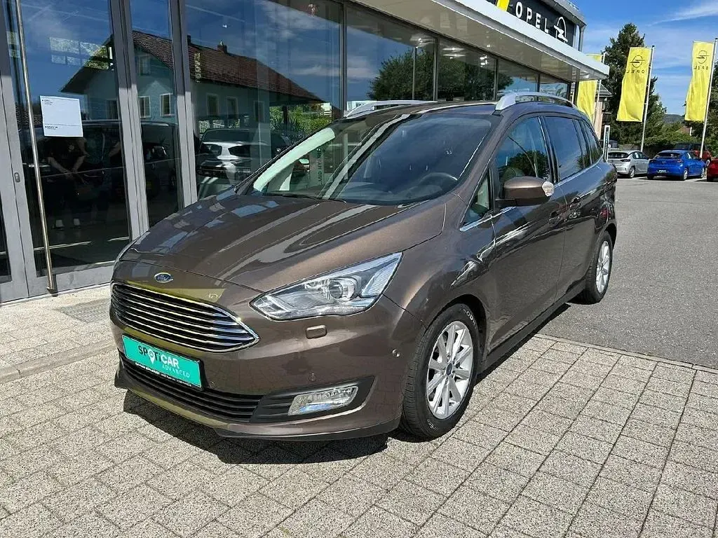 Gebraucht Ford Grand C-Max Titanium 150 PS (110 kW) 2016 Braun Van / Kleinbus
