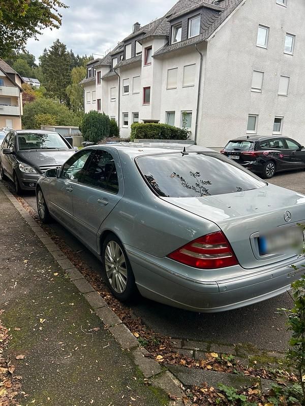 Usata Mercedes S320 224 CV (164 kW) 2001 Blu Berlina