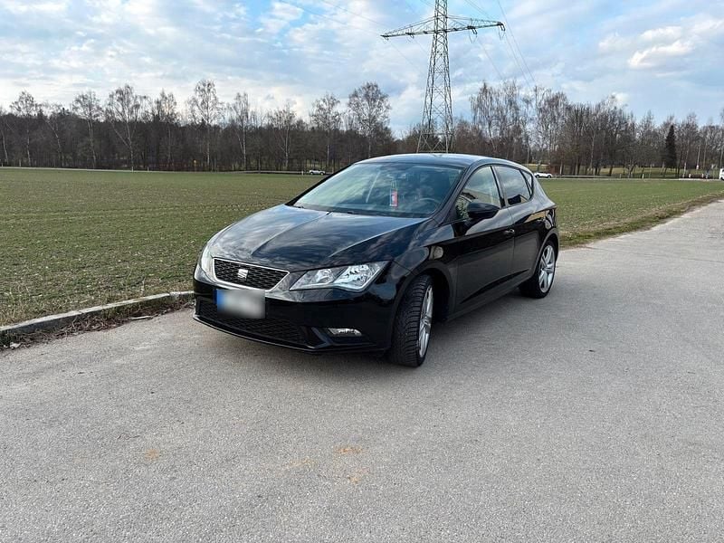 Gebraucht Seat Leon Style 110 PS (80 kW) 2015 Schwarz Kleinwagen