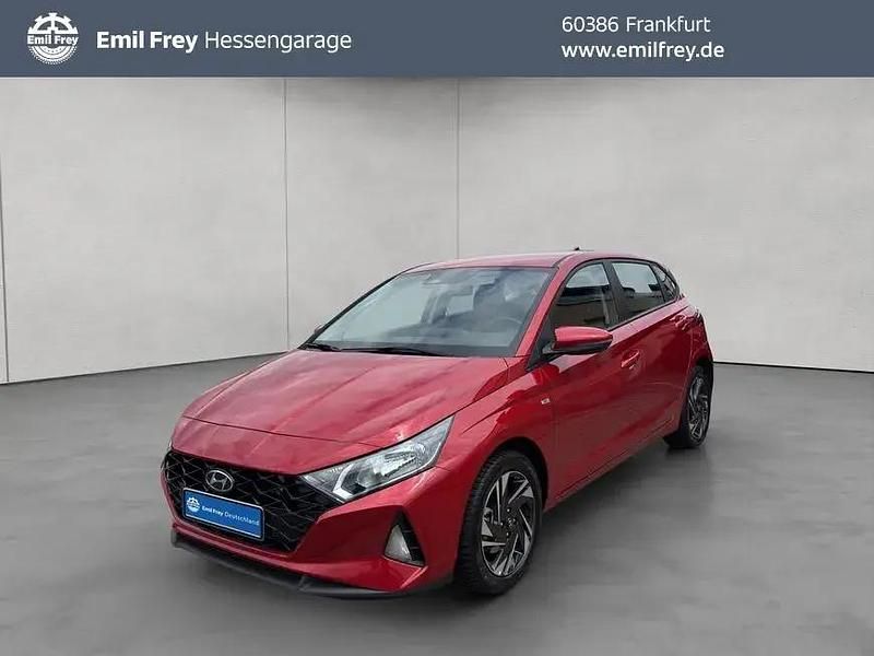 Rot Gebraucht 2023 Hyundai i20 Trend Kleinwagen | 17.550 € (Fairer Preis) - Bild 1/4